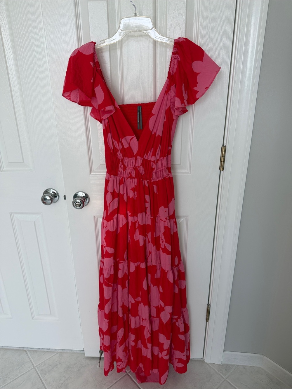 Anthropologie Red Pink Floral Maxi Dress Flutter Sleeve Smocked Size S